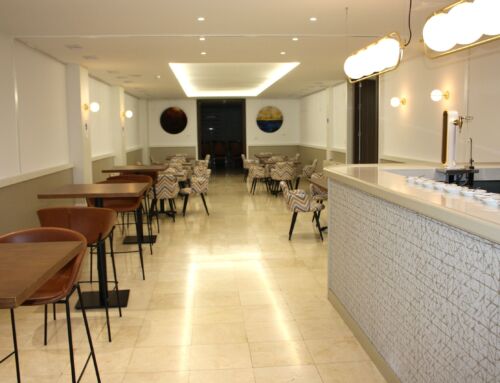 El Colegio de Médicos de Cáceres reabre su Salón Social